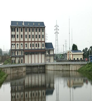 常青泵站二期土建工程，攔污柵橋、撈草機(jī)