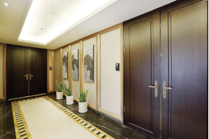 鴻昇現(xiàn)代城營(yíng)銷中心